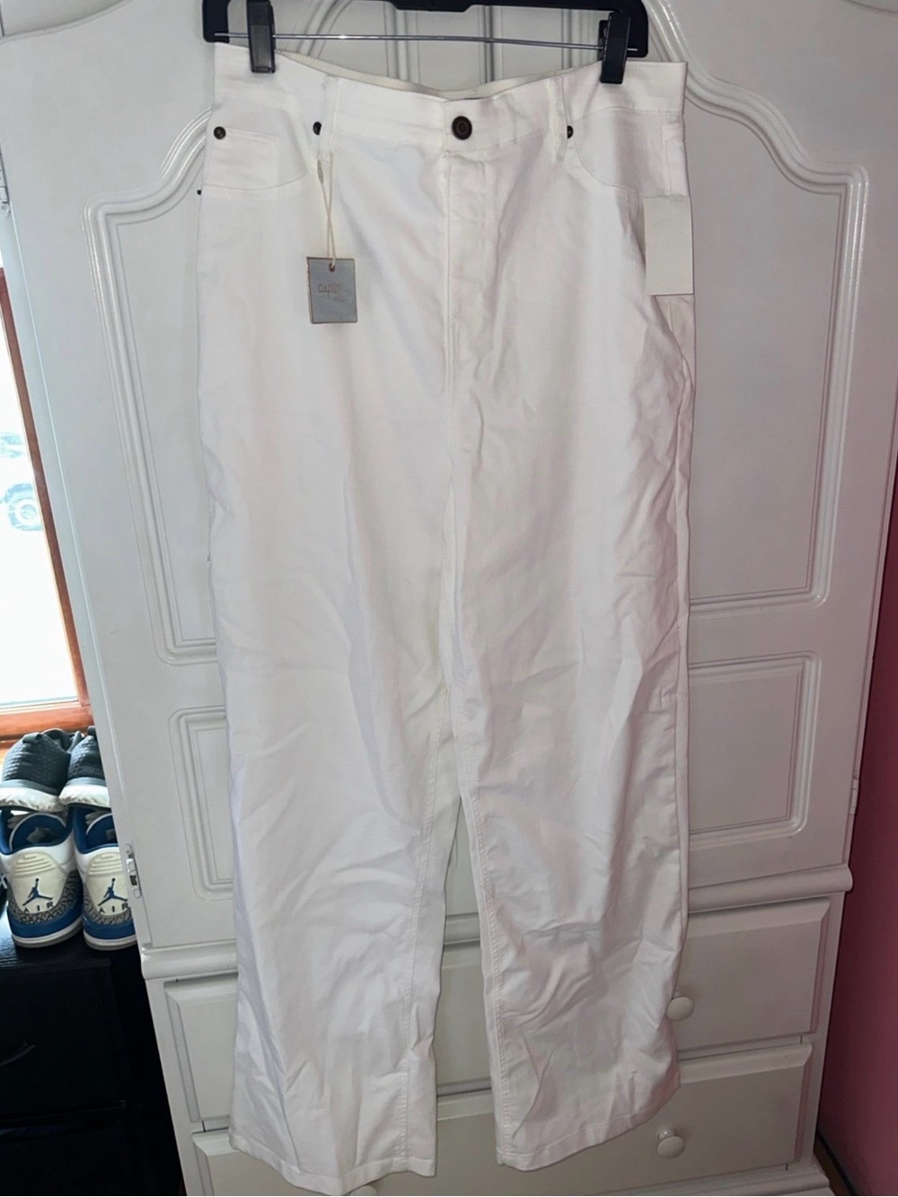 White wide leg jeans cupio size L